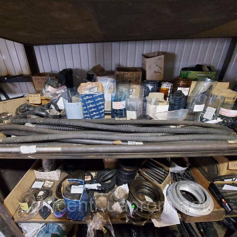 500-3401096 стрижень з карданом в зборі