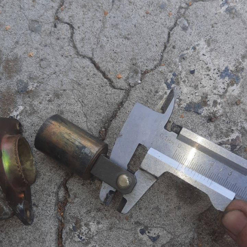 Реле втягуюче стартера