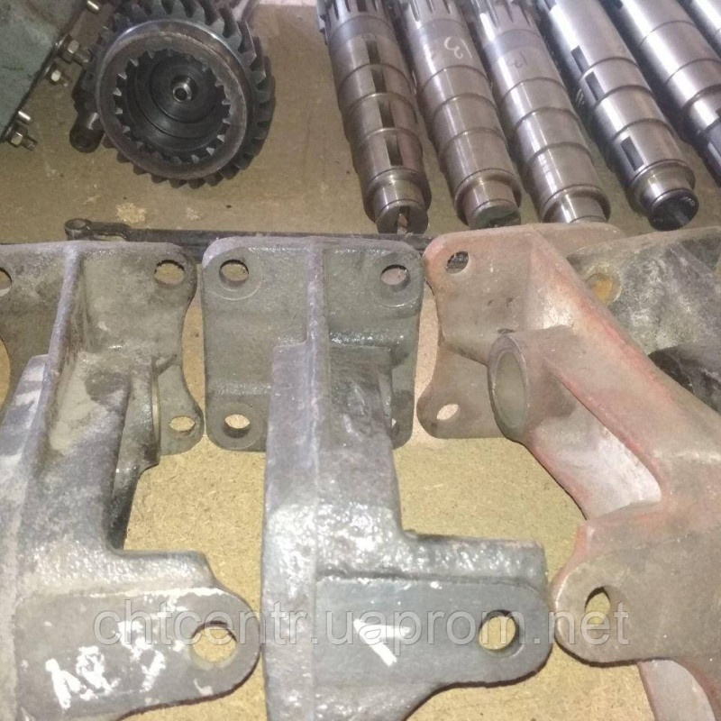 214-3502121, кронштейн лівий гальмівний.камери.а/м КРАЗ