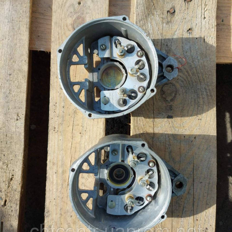 Г273 задня кришка генератора в зборі з випрямлячем а/м КамАЗ, КРАЗ, МАЗ,