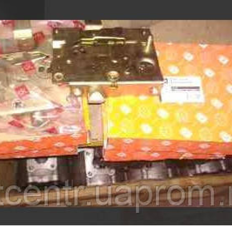 81-6105012, замок дверей правий. КрАЗ-6510,Г-53 сб а/м