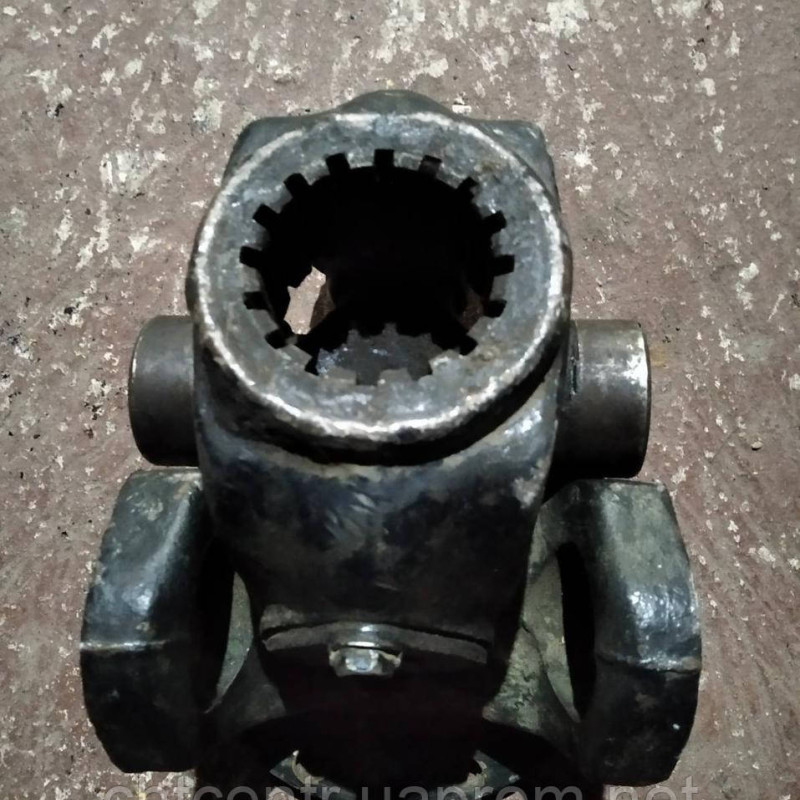 Вузол в зборі Фланець-вилка валу карданного а/м Краз з хрестовиною і виделкою