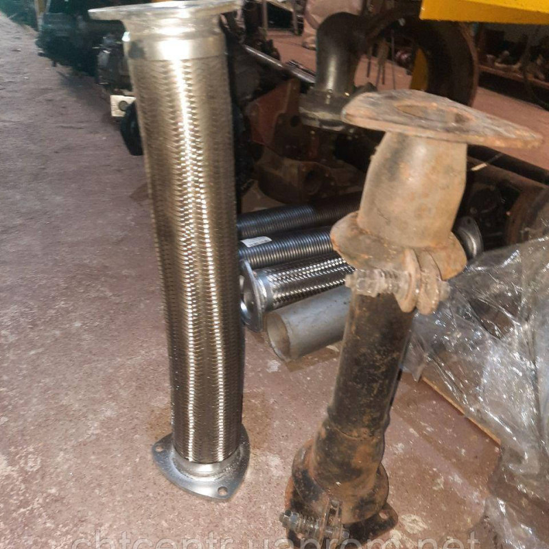 256-1203096  (509-1203024) металорукав труби глушника ,компенсатор