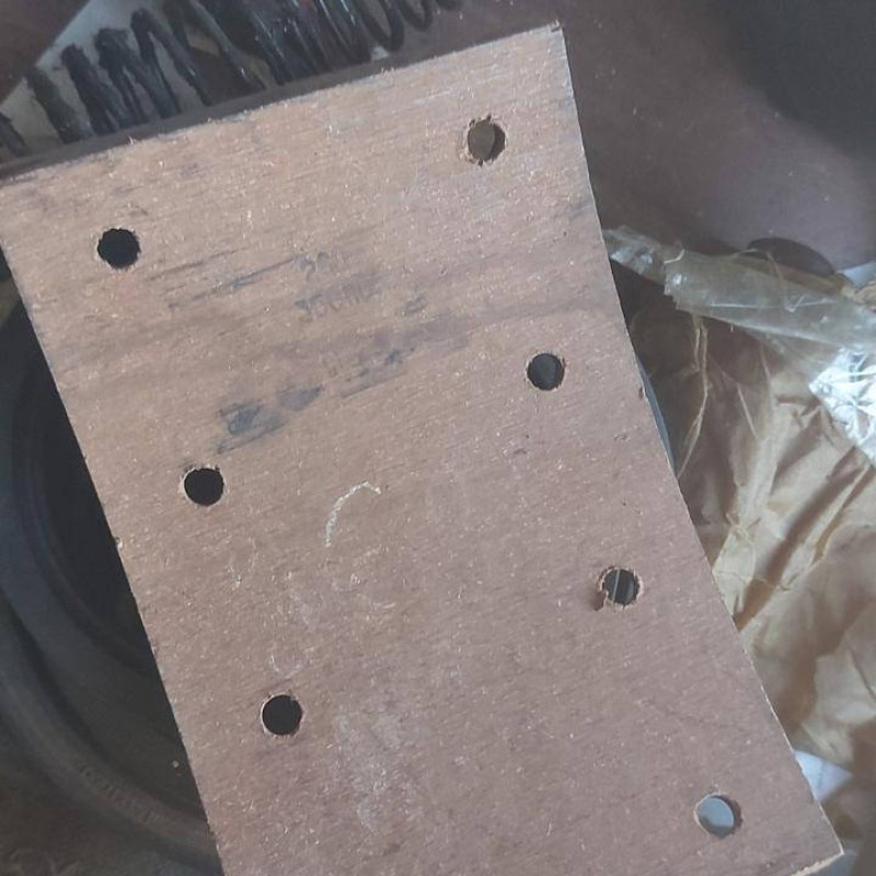 260-3501105-св, накладка.а/м КРАЗ несверленая