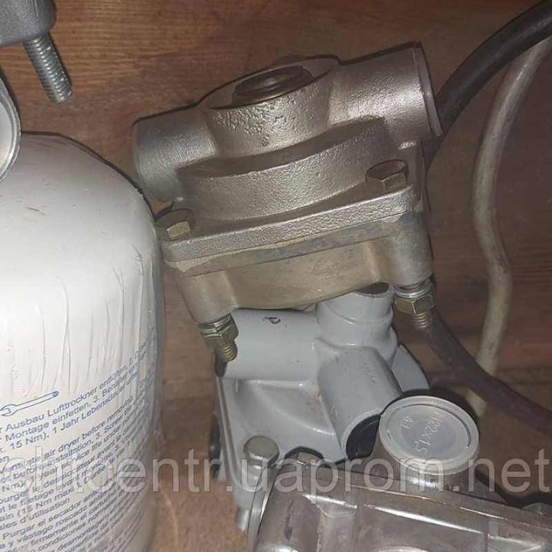 16-35180100, клапан прискорювальний а/м КРАЗ, МАЗ