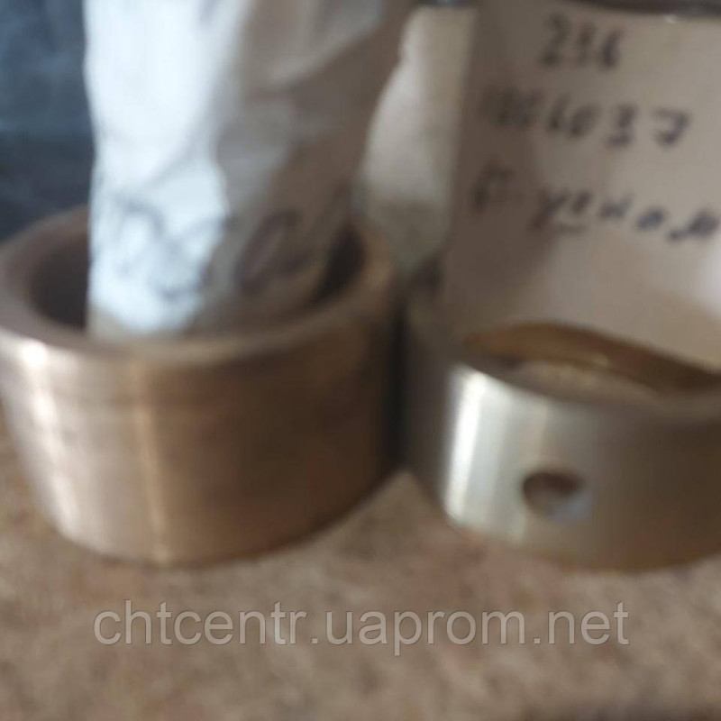 236/240 1006026 втулка вала ямз