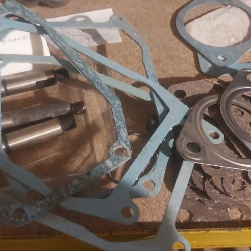 240-1003270, прокладка клапанної кришки інд.тр.К-701  пароніт